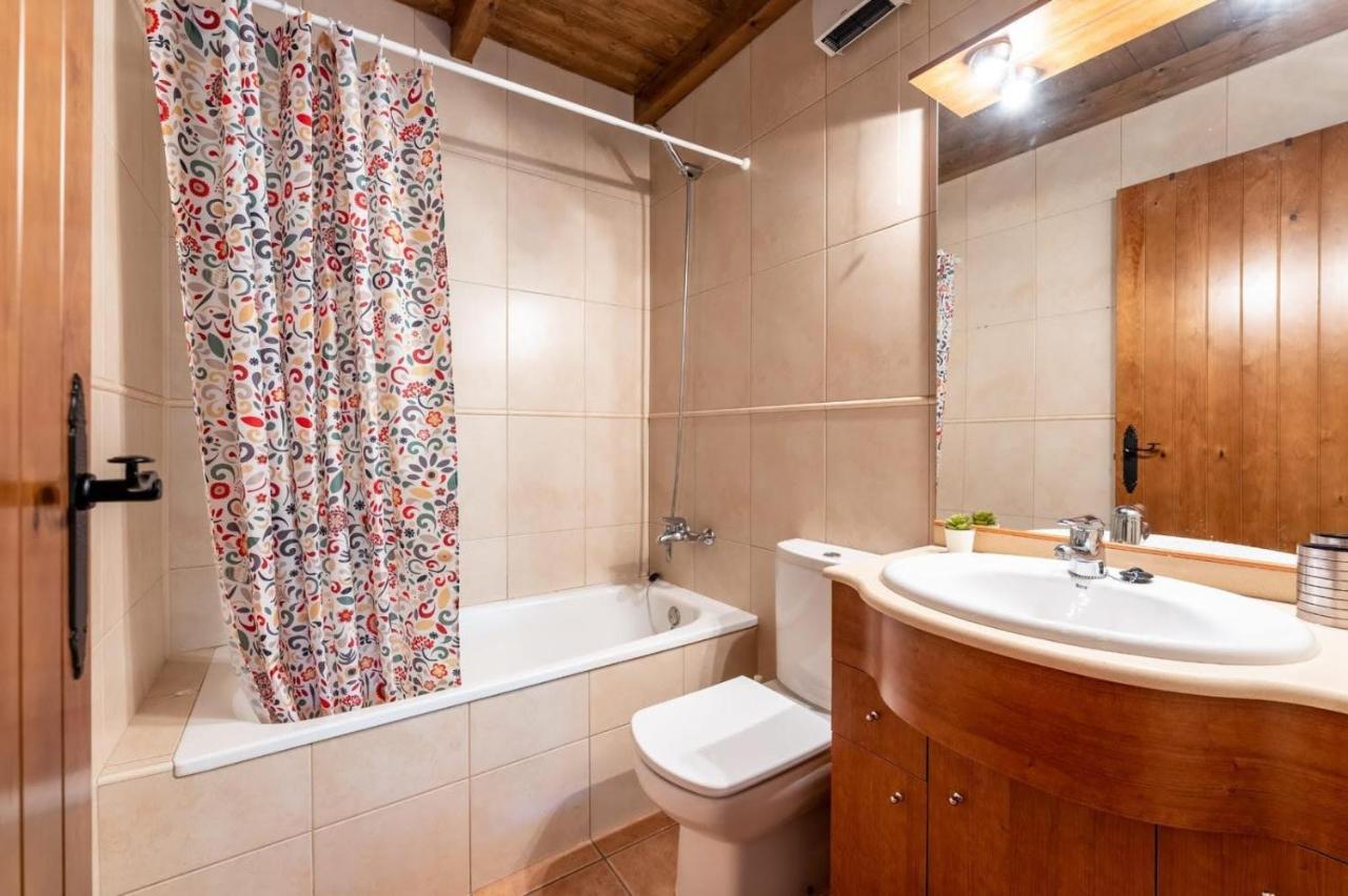 Apartamentsaloriaburg Farrera Ngoại thất bức ảnh