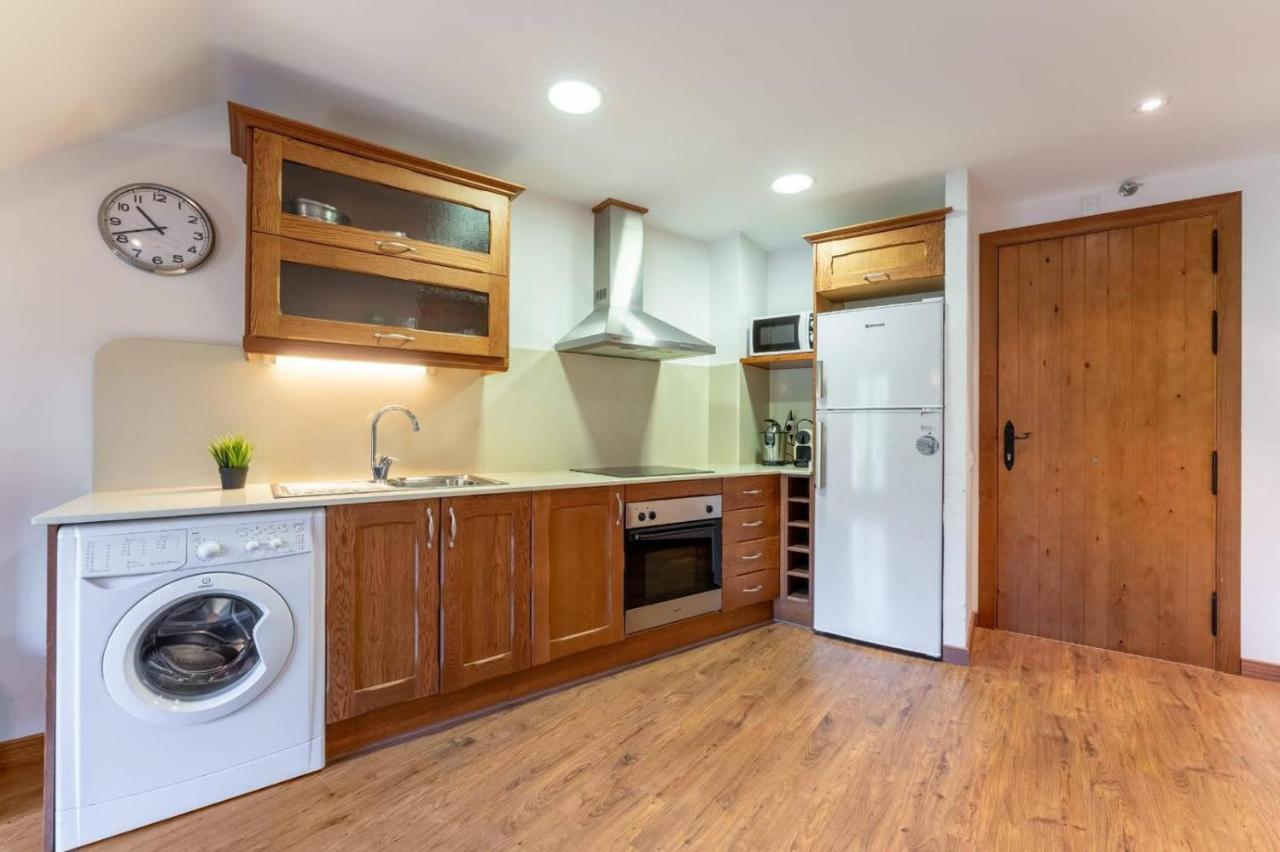 Apartamentsaloriaburg Farrera Ngoại thất bức ảnh