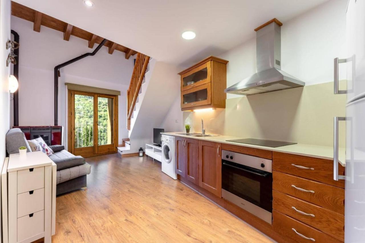 Apartamentsaloriaburg Farrera Ngoại thất bức ảnh